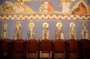 Стена с ликами преподобных пустынножителей в Домовом храме монастыря