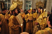 Всенощное бдение возглавил преосвященнейший Феодор, епископ Алатырский и Порецкий.